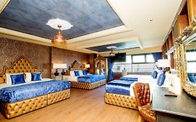 Signature Living At Shankly Hotel